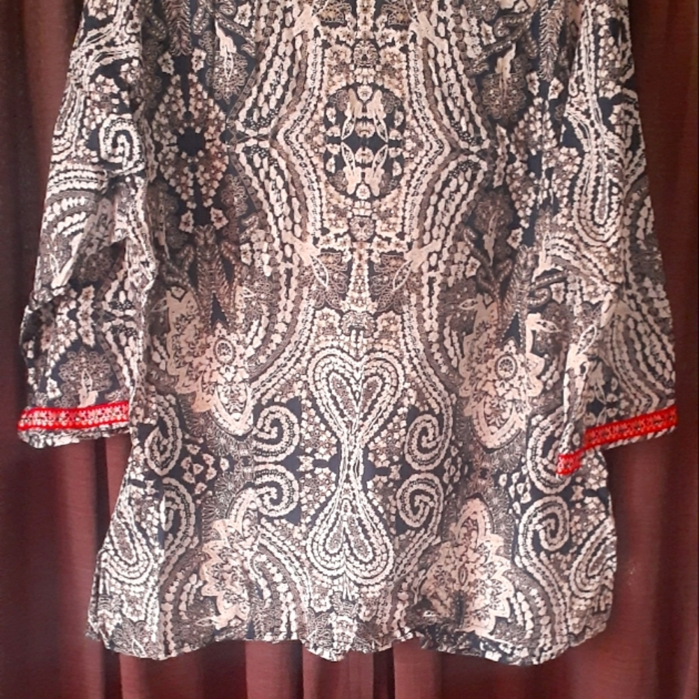 Dress Barn - Picture 6 of 7
